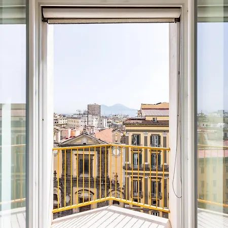 At Twenty-one - New Exclusive Panoramic Views! * Napoli
