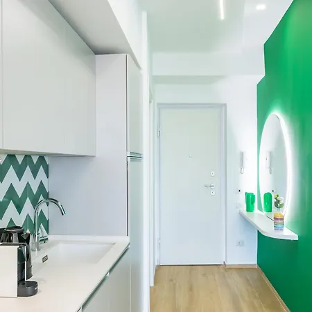 At Twenty-one - New Exclusive Panoramic Views! Appartamento