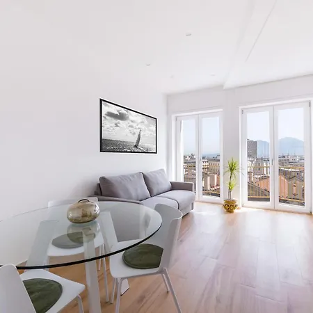 At Twenty-one - New Exclusive Panoramic Views! Appartamento *
