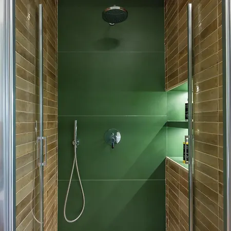 At Twenty-one - New Exclusive Panoramic Views! *